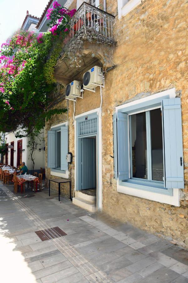Margietta'S Suites Nafplio Exterior photo